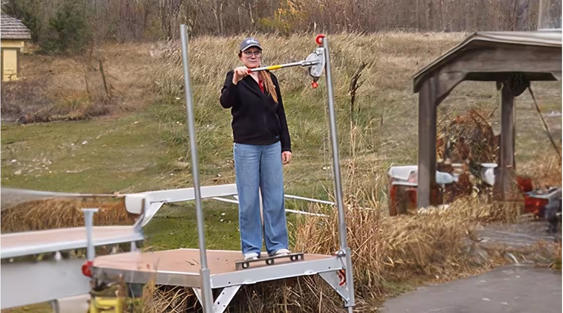 Seasonal Services, Dock, Boat Lift, Track, tip-in